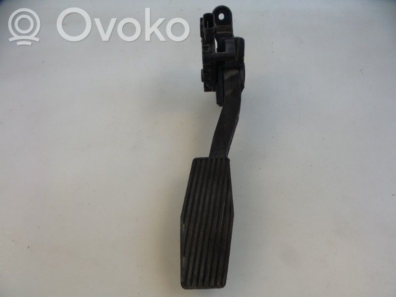 Opel Meriva B Accelerator throttle pedal 