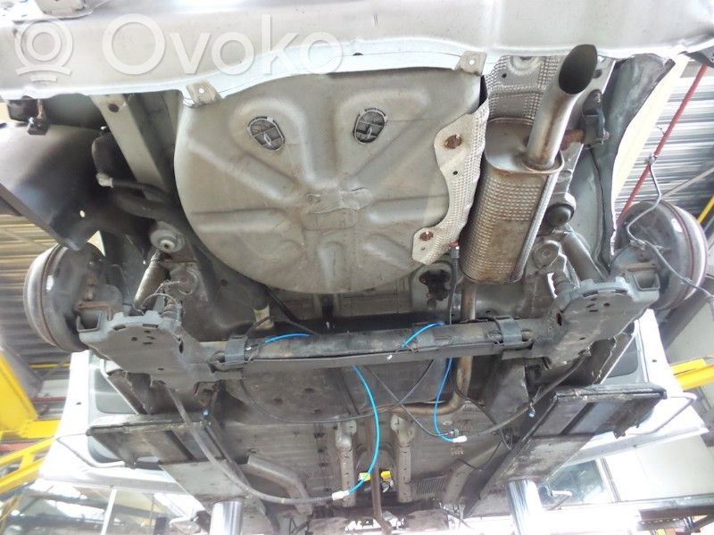 Peugeot 207 Eje trasero 