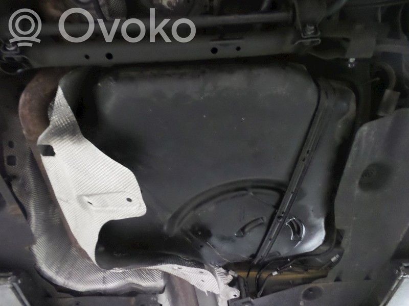 Volvo V40 Polttoainesäiliö 