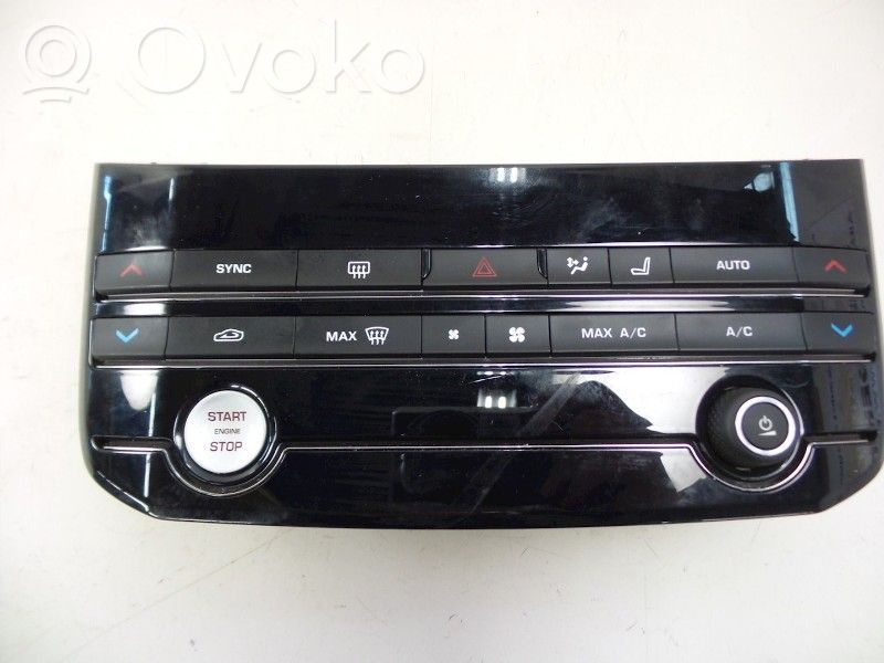 Jaguar XE Climate control unit 