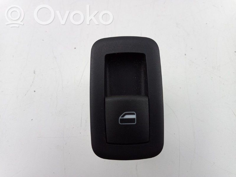 Jeep Cherokee Electric window control switch 