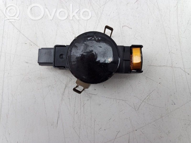 Tesla Model S Rain sensor 