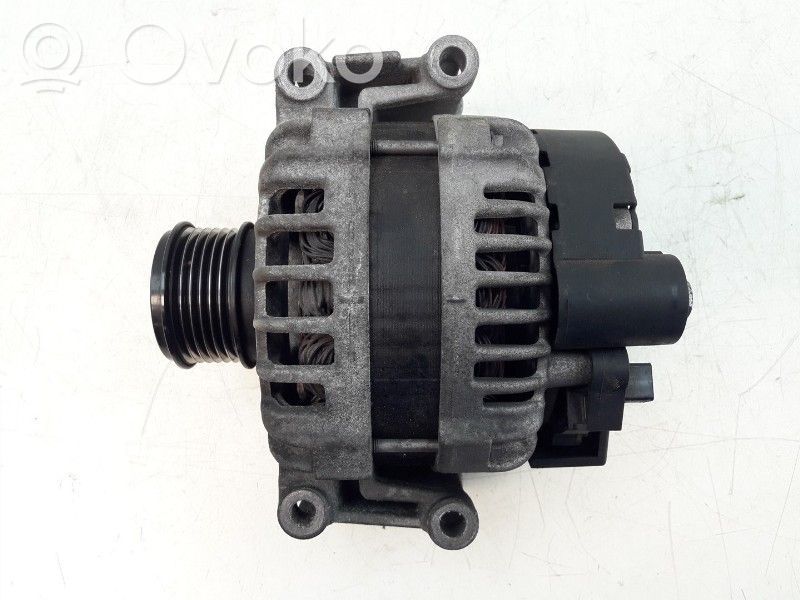 Audi A4 S4 B8 8K Ģenerators 