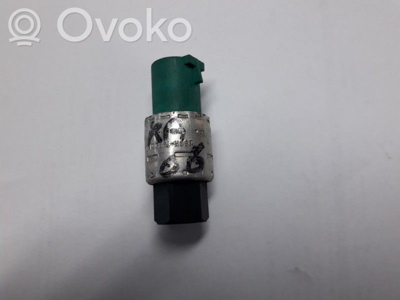 Sensor   2S6H19E561AA,2S6H19E561AA