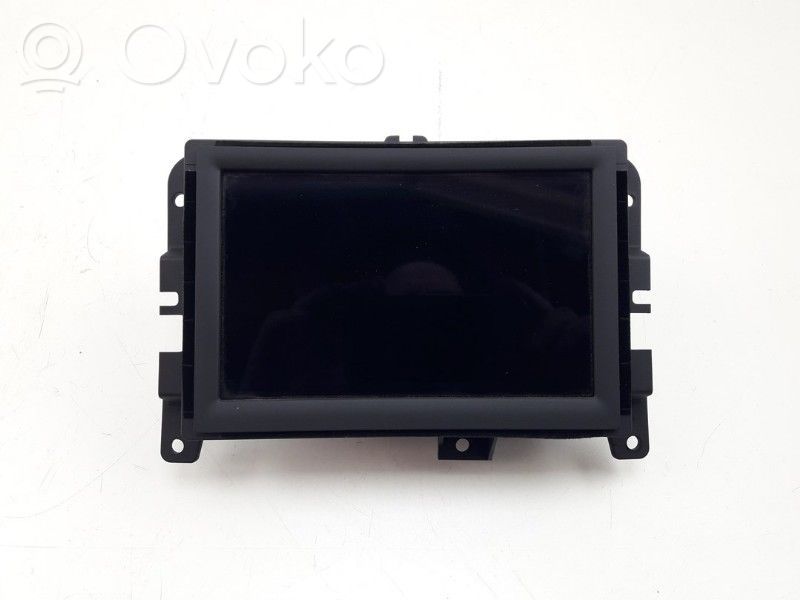 Chrysler Pacifica Head unit multimedia control 