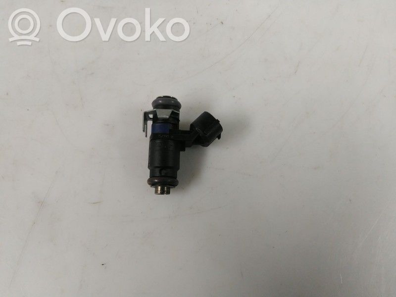 Inyector de combustible   04E906031F,04E906031F