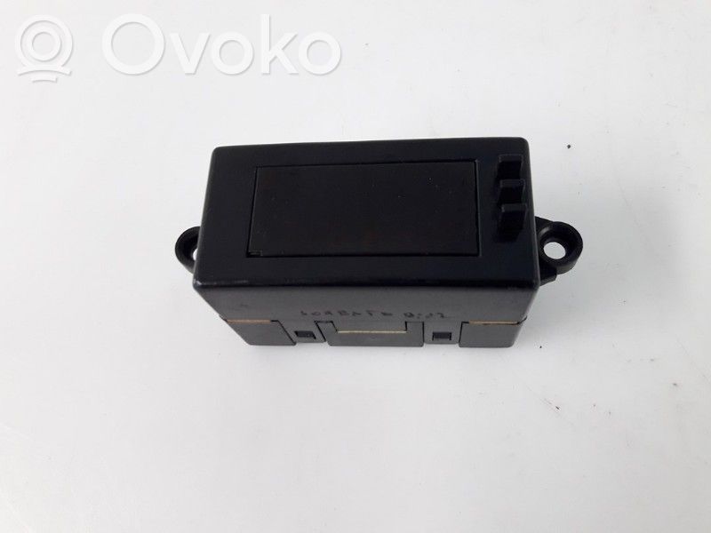 KIA Sorento Clock 