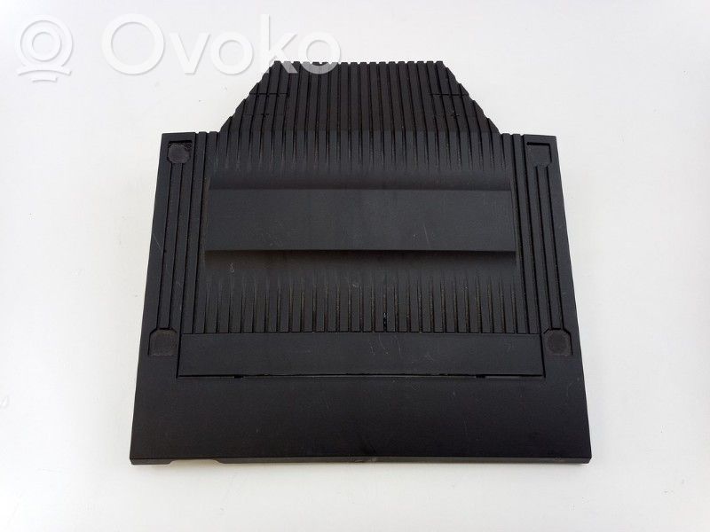 Peugeot 208 II Engine splash shield/under tray 