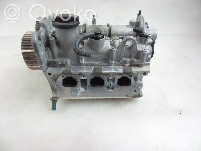 Volkswagen Up Engine head 