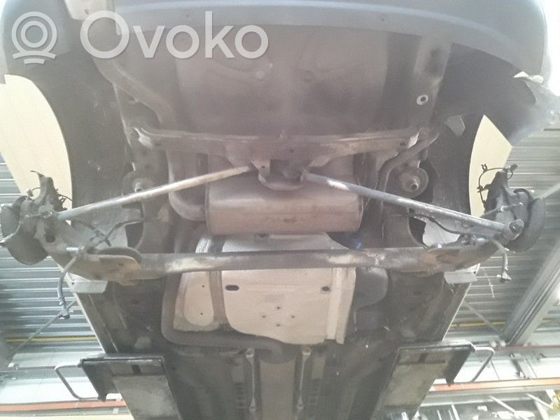 Opel Astra J Eje trasero 