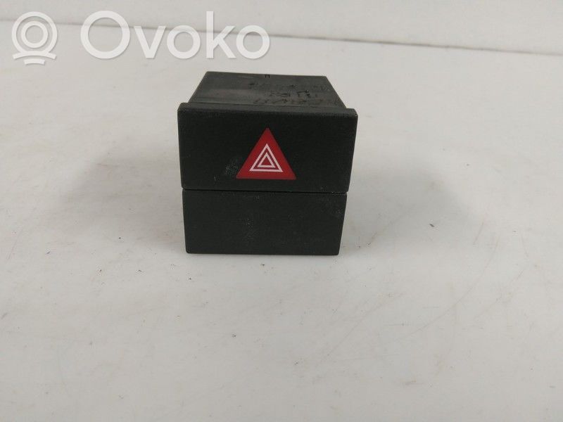 Opel Meriva A Botón interruptor de luz de peligro 