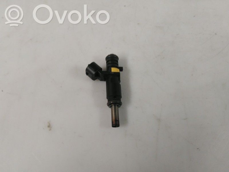Citroen C3 Picasso Wtryskiwacz paliwa 