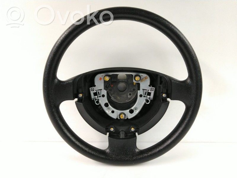 Volkswagen Fox Ohjauspyörä 