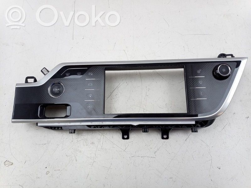 Citroen C4 II Picasso Panel radia 