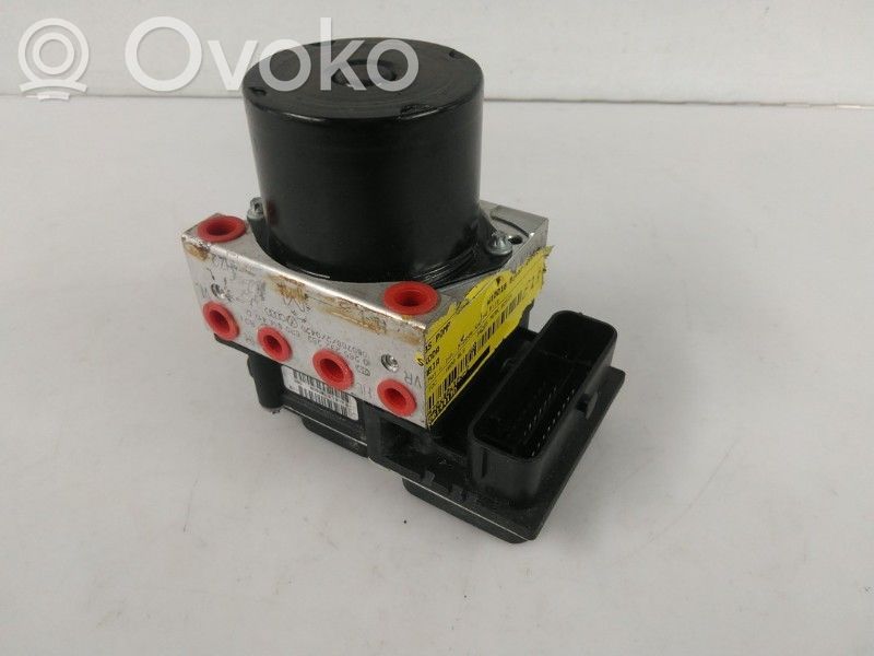 Skoda Fabia Mk2 (5J) ABS Pump 