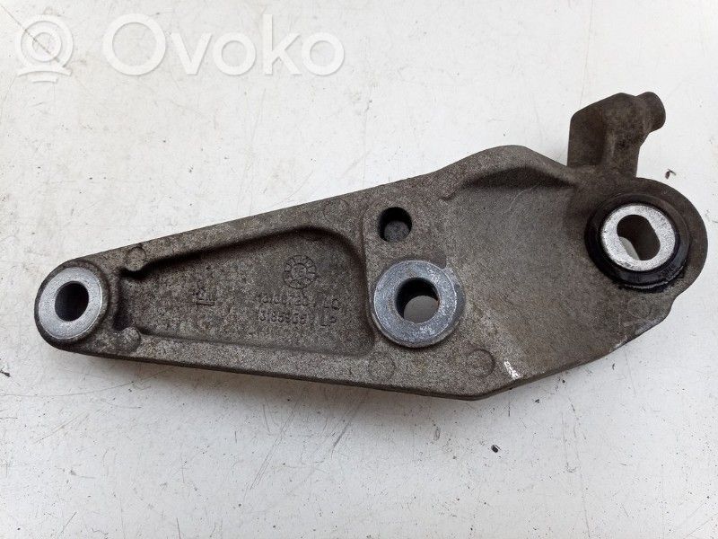 Gearbox mounting bracket   13130723,13185905,13130723,13185905