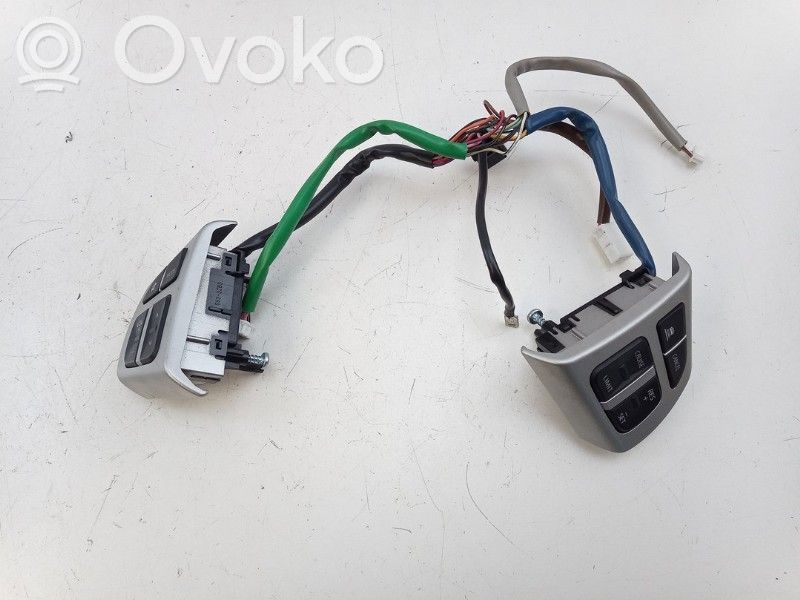 Suzuki Vitara (LY) Boutons / interrupteurs volant 