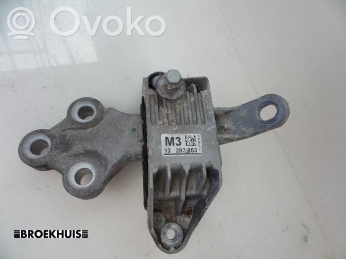 Opel Astra J Halterung Lager Getriebe 