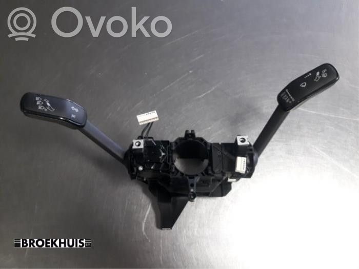 Volkswagen PASSAT B8 Interruptor/palanca de limpiador de luz de giro