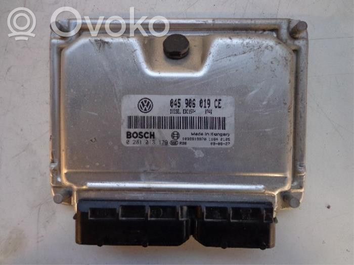 Skoda Fabia Mk2 (5J) Unidad de control/módulo de la inyección de combustible