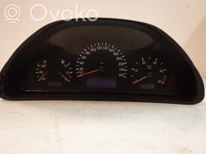 Mercedes-Benz E W210 Tachimetro (quadro strumenti)