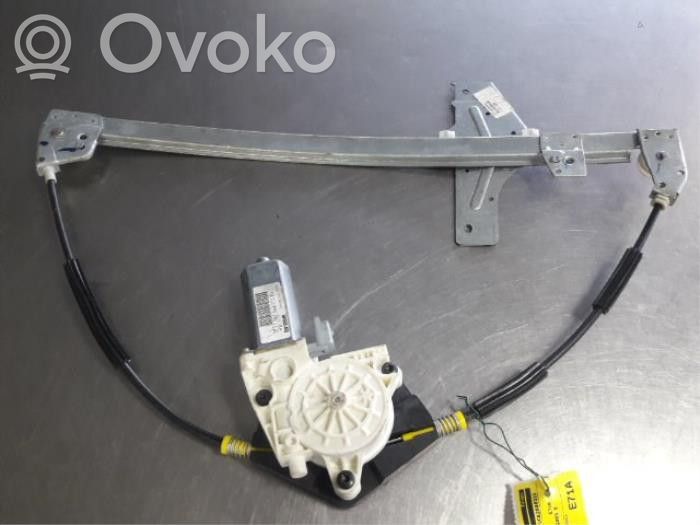 Peugeot 307 Etuikkunan nostomekanismi ilman moottoria 