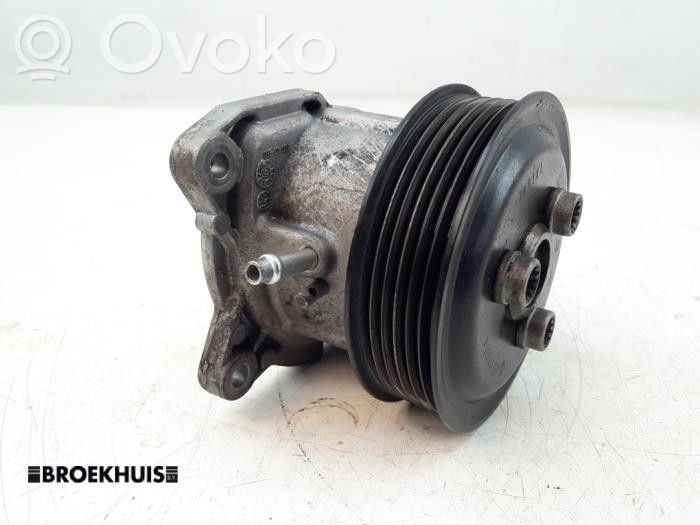 Volkswagen Golf VI Pompe de circulation d'eau