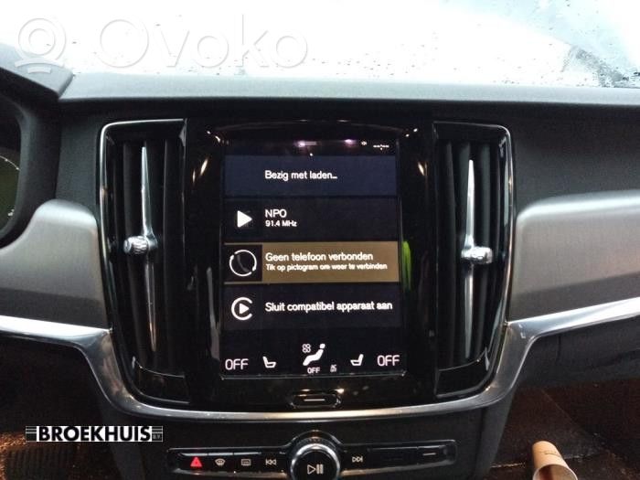 Volvo S90, V90 Ekrāns / displejs / mazais ekrāns 
