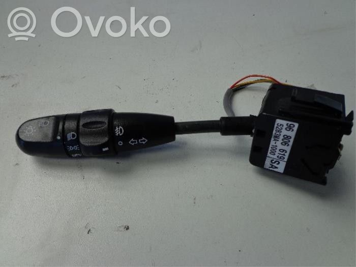 Chevrolet Aveo Suuntavilkun vipu 