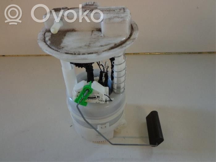 Renault Clio III Pompa carburante immersa