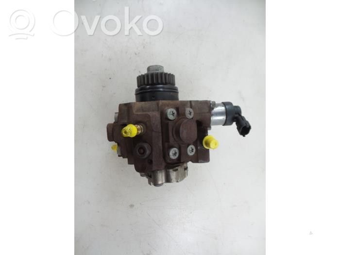 Opel Vivaro Mechaniczna pompa paliwa 