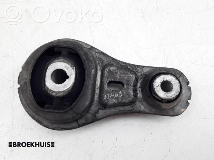 Renault Trafic III (X82) Supporto di montaggio del motore 