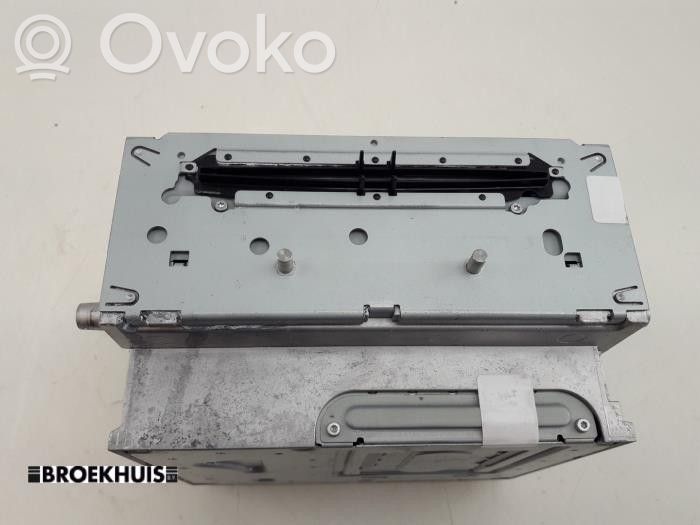 Mercedes-Benz C AMG W205 Radio / CD-Player / DVD-Player / Navigation 