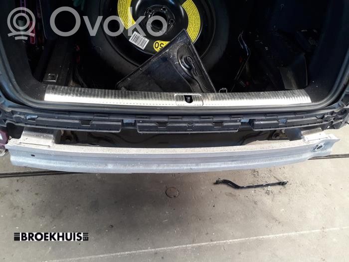 Audi A4 S4 B9 8W Traversă bară spate 