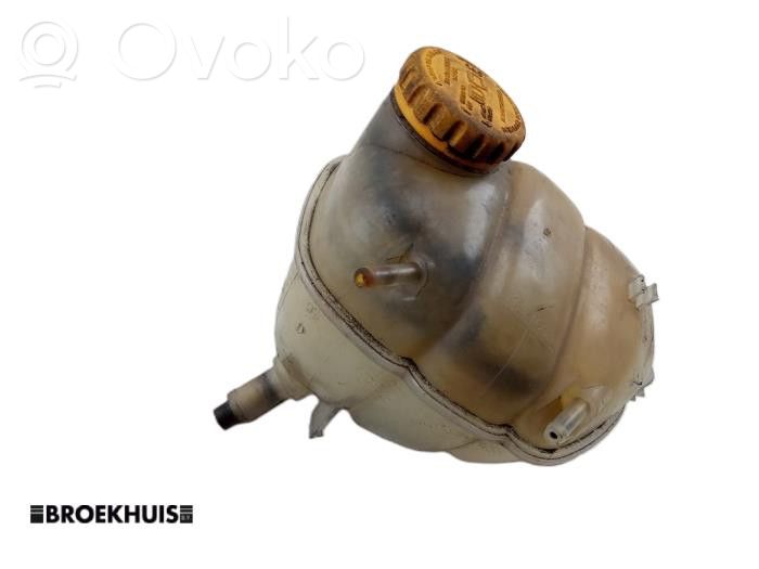 Saab 9-5 Jäähdytysnesteen paisuntasäiliö