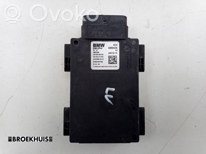 BMW 5 G30 G31 G38 Katvealueen hallinnan moduuli