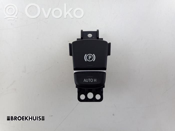 BMW 5 G30 G31 G38 Schalter Parkbremse Handbremse Feststellbremse 