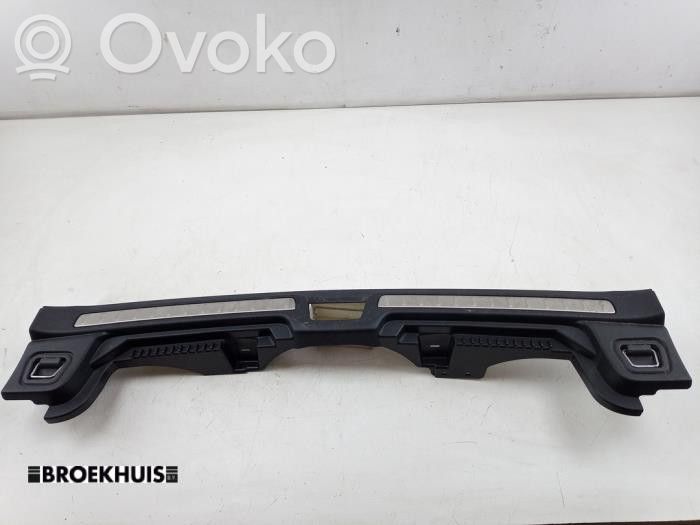 Volvo V60 Tavaratilan kynnyksen suoja 