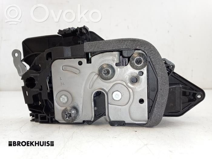Volvo XC40 Etuoven lukko 