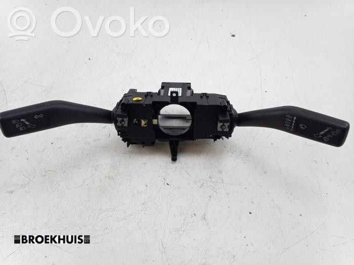 Volkswagen Up Interruptor/palanca de limpiador de luz de giro