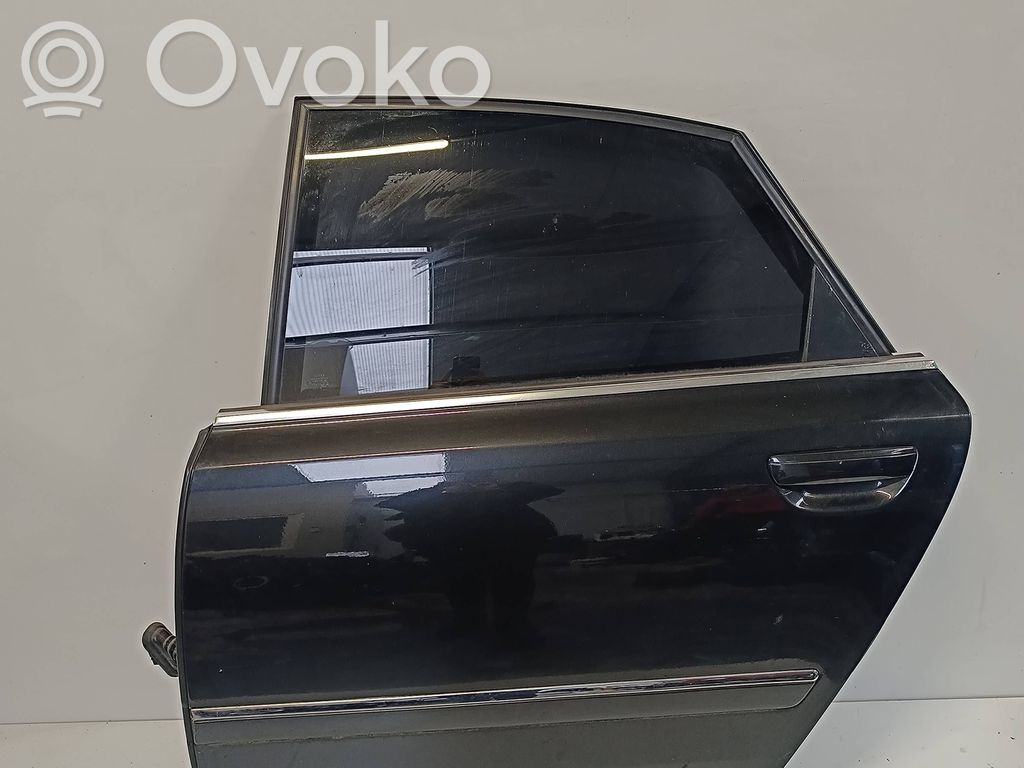 Takaovi   67654467