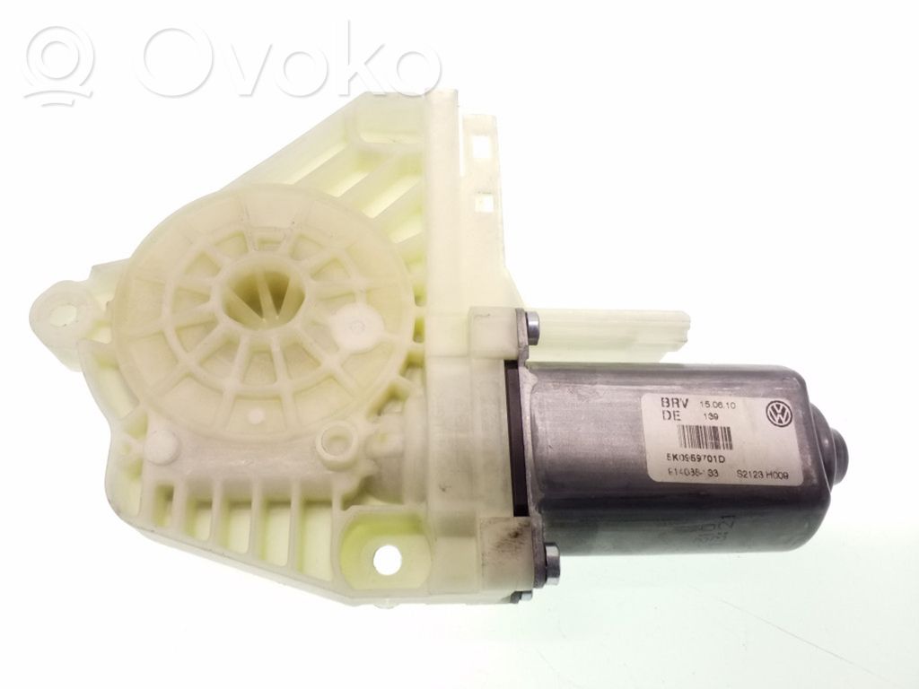 Volkswagen Golf VI Silnik regulatora szyby drzwi przednich 