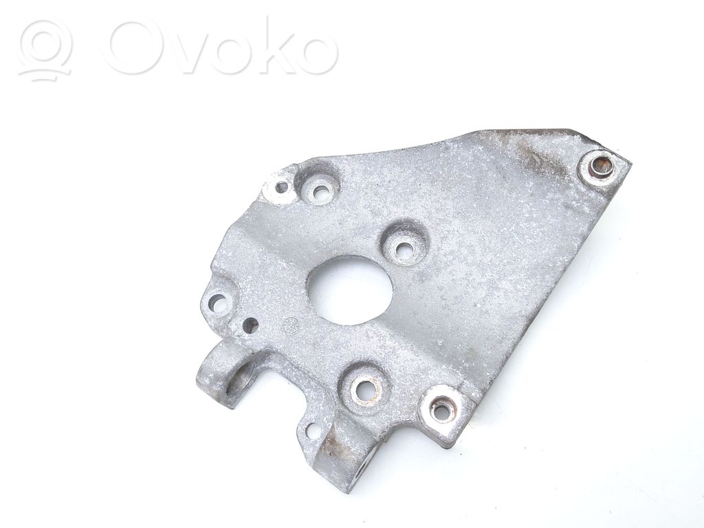 Ford Focus Generator/alternator bracket 