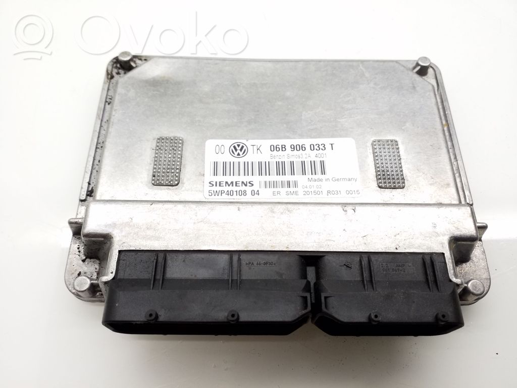 Volkswagen PASSAT B5.5 Engine control unit/module 