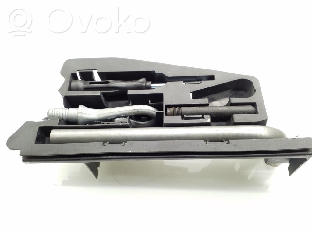 Tool set   4F5012111