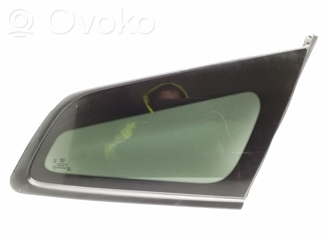 KIA Optima Ventanilla de ventilación de la puerta trasera 