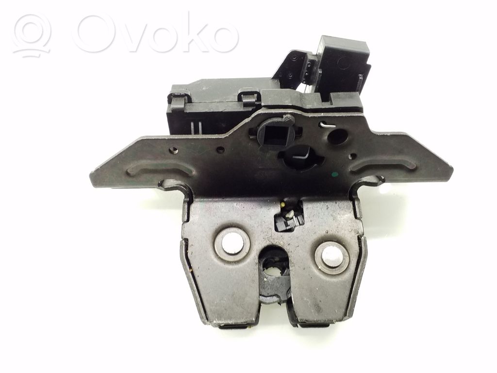 Opel Astra J Tailgate/trunk/boot lock/catch/latch 