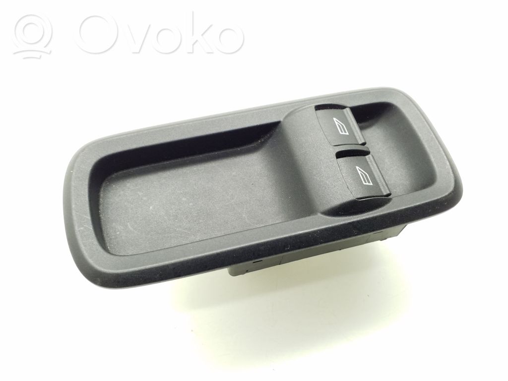 Ford Fiesta Electric window control switch 