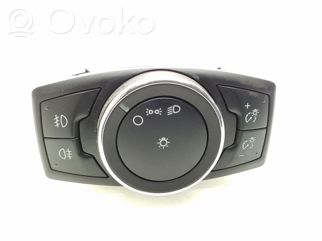 Ford Focus Light switch 