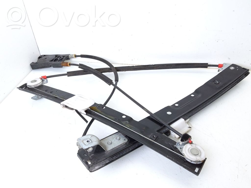 Ford Mondeo MK IV Etuikkunan nostomekanismi ilman moottoria 